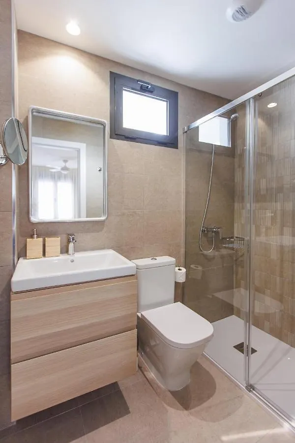 New Stylish 2 Bedroom Apt Las Palmas / Gran Canaria Apartment